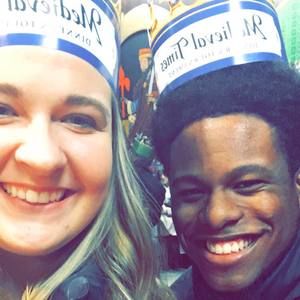 Meet your Posher, Carlton